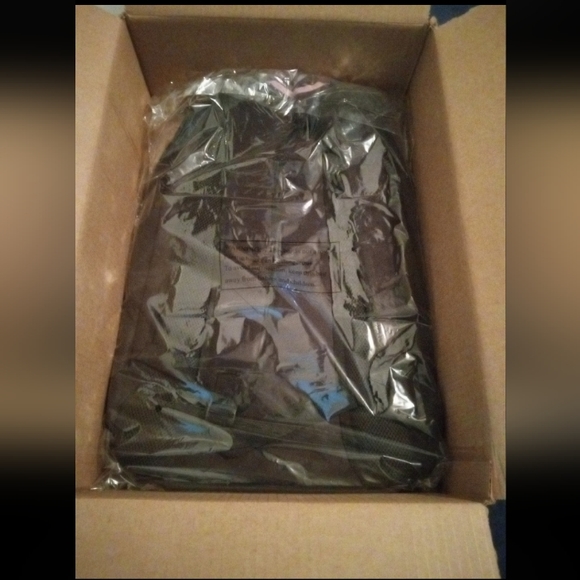 Backpack - Picture 11 of 12